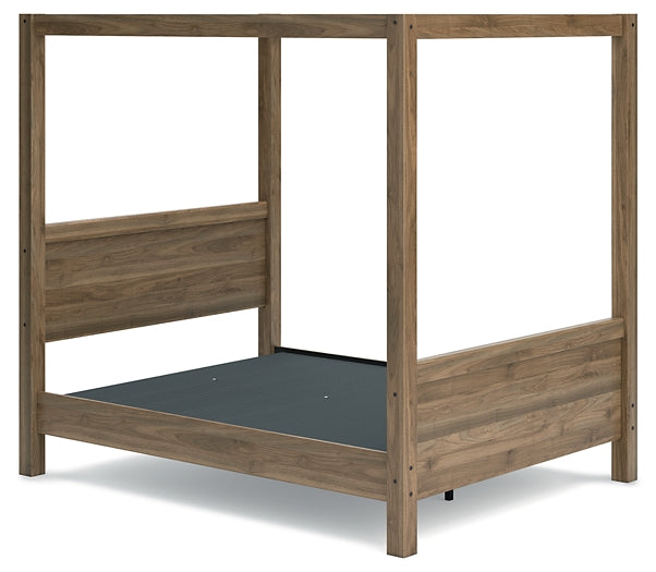 Aprilyn Queen Canopy Bed with Dresser